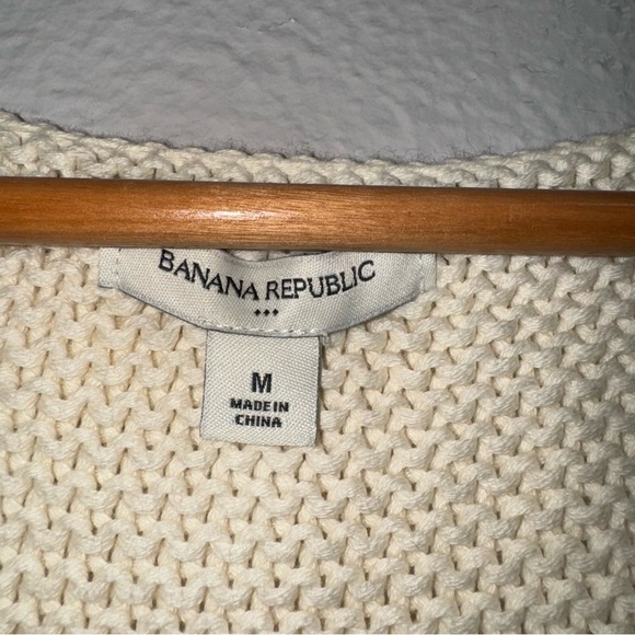 Banana Republic Short Sleeve Cardigan Sweater - Picture 4 of 5